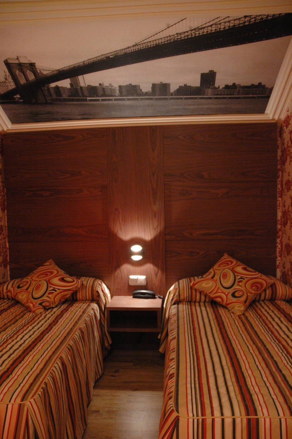 Hotel Ideal Вільярробледо Екстер'єр фото